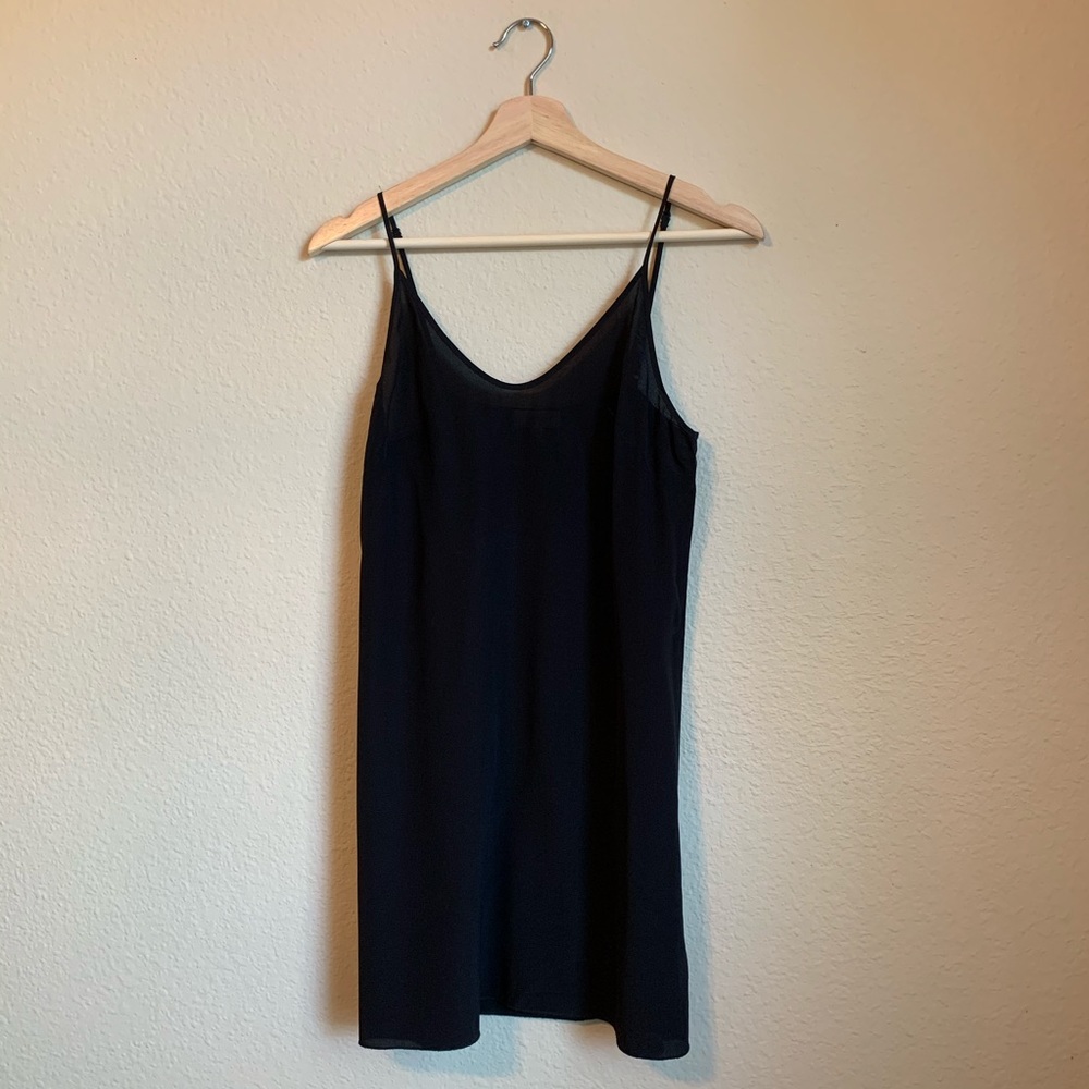 Aritzia Wilfred 100%Silk Slip dress